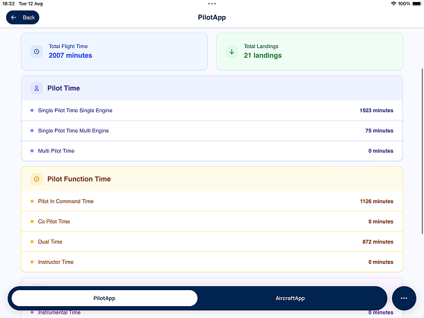 PilotApp desktop dashboard showing total flight time and pilot function times